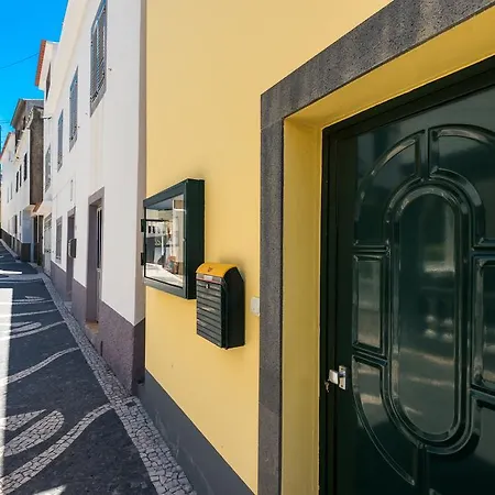 The Yellow House - By Mhm Paul do Mar (Madeira)